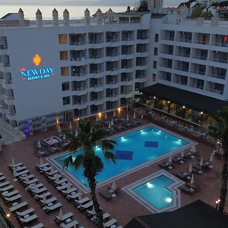Ada Newday Resort Hotel คูซาดาซี ภายนอก รูปภาพ
