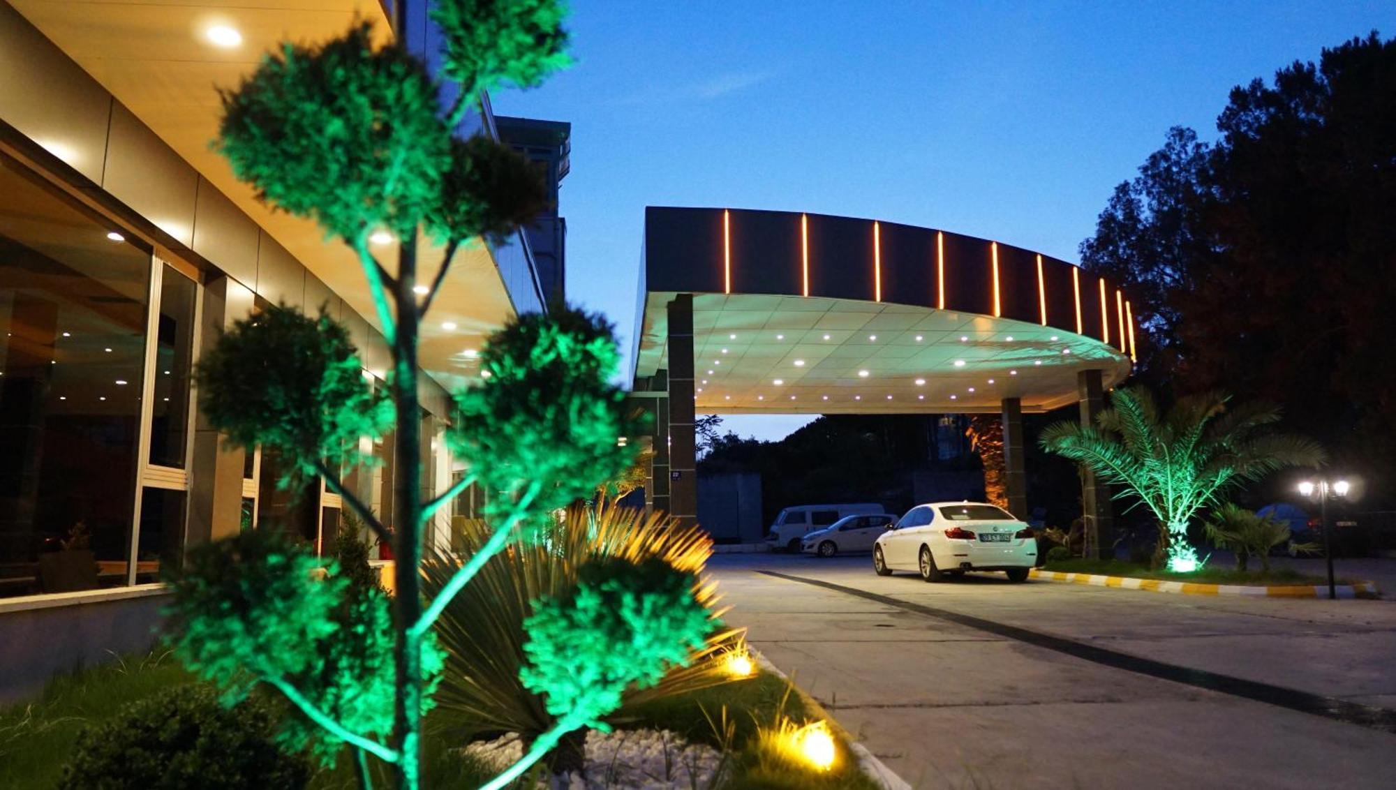 Ada Newday Resort Hotel คูซาดาซี ภายนอก รูปภาพ